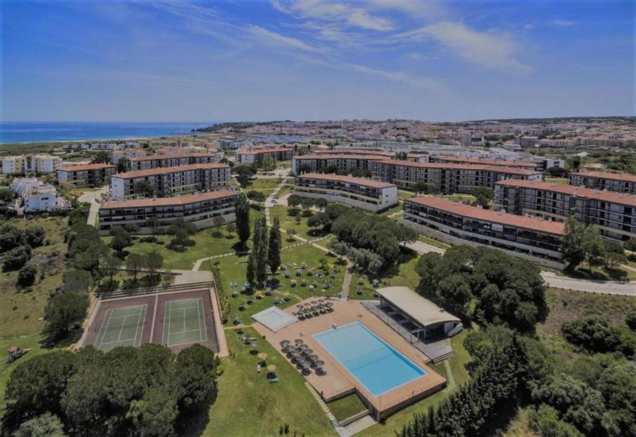 Marina Park Garden In